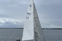 5B34CF26-4D12-4E92-895C-A88E2C67652B_1_102_o