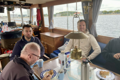 E9F8BEF8-6D8D-45E1-964D-5FC43430F37D_1_102_a