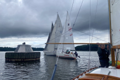 12C1BE9D-202E-4A31-A8E9-3B2421C5537B_1_105_c